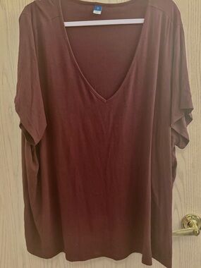 Old Navy Luxe V-Neck Tunic in Deep purple